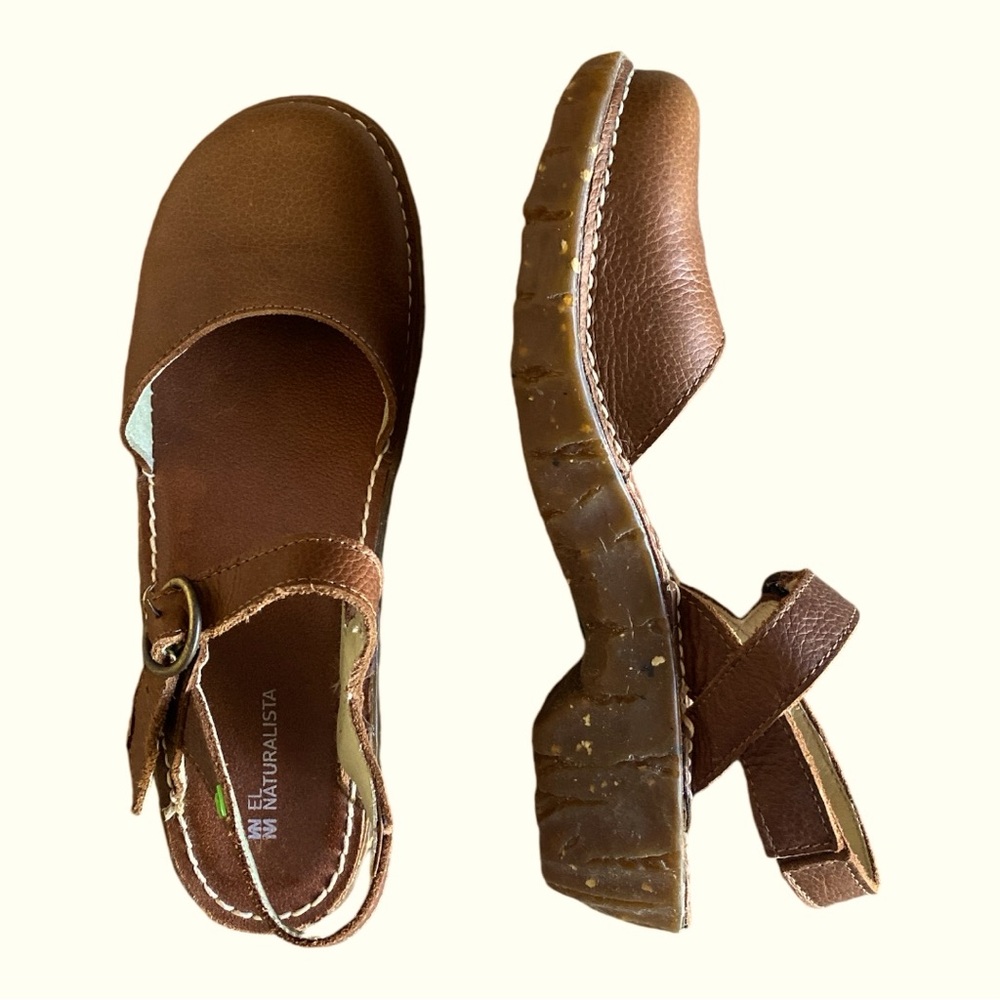 El Naturalista sandals